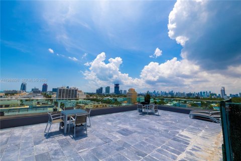 Купить кондоминиум в Майами-Бич, Флорида 1 спальня, 52.77м2, № 2029520 - фото 30