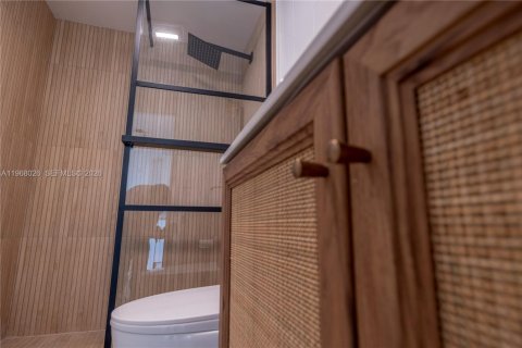 Купить кондоминиум в Майами-Бич, Флорида 1 спальня, 52.77м2, № 2029520 - фото 19