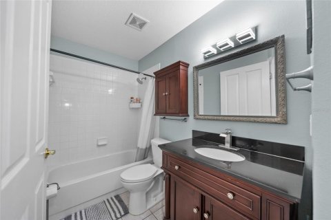 Villa ou maison à vendre à Tampa, Floride: 4 chambres, 167.04 m2 № 1720684 - photo 11