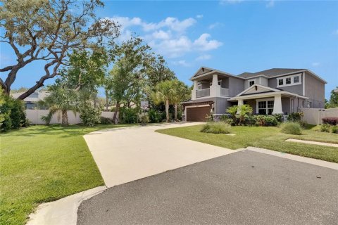 House in Riverview, Florida 5 bedrooms, 325.72 sq.m. № 1796521 - photo 6