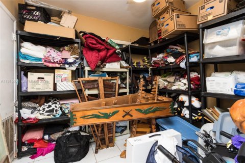 Купить виллу или дом в Норт-Майами-Бич, Флорида 4 спальни, 133.97м2, № 1983805 - фото 11