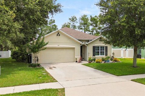 House in Deltona, Florida 4 bedrooms, 170.01 sq.m. № 2157882