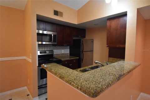 Condominio en alquiler en Orlando, Florida, 1 dormitorio, 66.05 m2 № 1913710 - foto 3