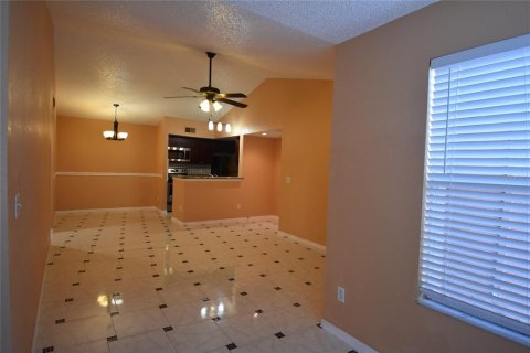 Condominio en alquiler en Orlando, Florida, 1 dormitorio, 66.05 m2 № 1913710 - foto 6