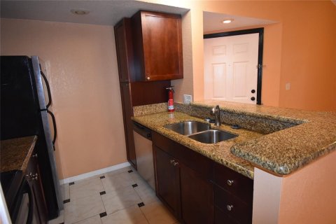 Condominio en alquiler en Orlando, Florida, 1 dormitorio, 66.05 m2 № 1913710 - foto 4