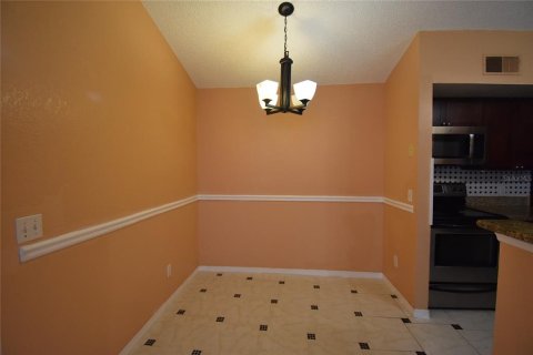 Condominio en alquiler en Orlando, Florida, 1 dormitorio, 66.05 m2 № 1913710 - foto 5