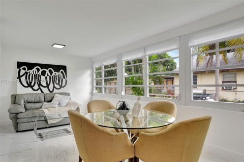 Купить виллу или дом в Помпано-Бич, Флорида 4 спальни, 138.33м2, № 2052629 - фото 5