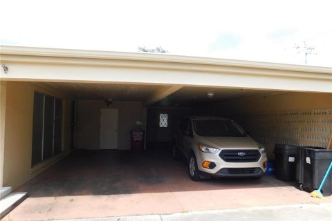 Casa en venta en Plant City, Florida, 3 dormitorios, 193.33 m2 № 2383473 - foto 20
