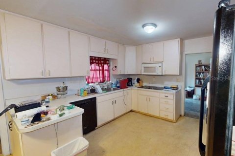 Casa en venta en Plant City, Florida, 3 dormitorios, 193.33 m2 № 2383473 - foto 4