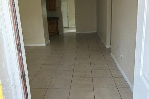 Appartement à louer à Lauderhill, Floride: 3 chambres, 167.78 m2 № 2426794 - photo 5