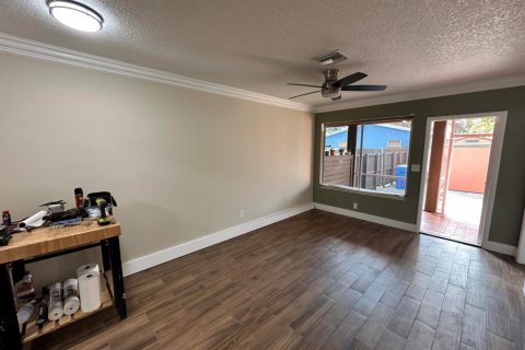 Apartamento en alquiler en Oakland Park, Florida, 2 dormitorios, 97.55 m2 № 2250766 - foto 10