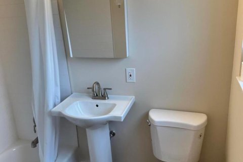 Apartamento en alquiler en Oakland Park, Florida, 2 dormitorios, 97.55 m2 № 2250766 - foto 11