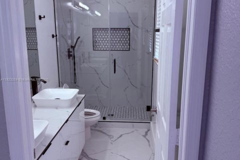 Купить кондоминиум в Хомстед, Флорида 3 спальни, 124.49м2, № 1957728 - фото 5