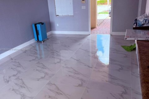 Купить кондоминиум в Хомстед, Флорида 3 спальни, 124.49м2, № 1957728 - фото 20