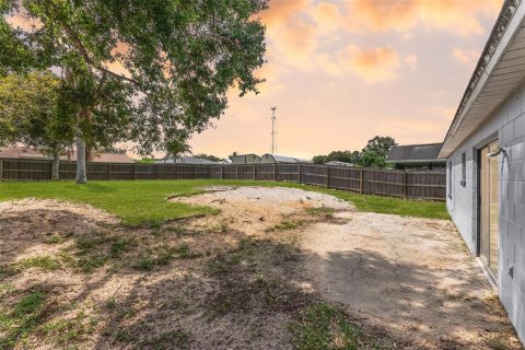 Casa en venta en Mims, Florida, 2 dormitorios, 97.55 m2 № 2383642 - foto 20
