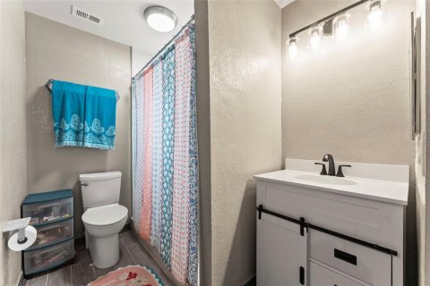 Casa en venta en Mims, Florida, 2 dormitorios, 97.55 m2 № 2383642 - foto 15