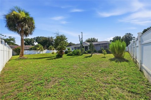 Villa ou maison à vendre à Tampa, Floride: 3 chambres, 182.37 m2 № 2149417 - photo 19