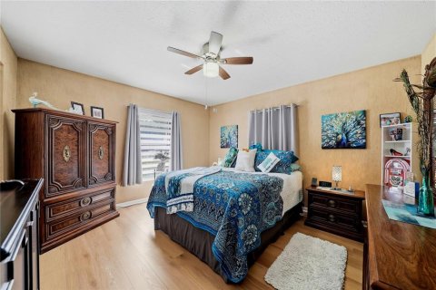 Villa ou maison à vendre à Tampa, Floride: 3 chambres, 182.37 m2 № 2149417 - photo 29
