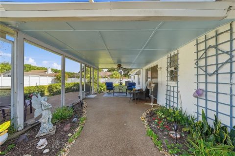 Villa ou maison à vendre à Tampa, Floride: 3 chambres, 182.37 m2 № 2149417 - photo 18