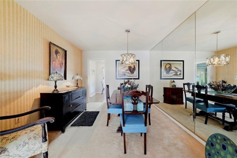 Villa ou maison à vendre à Tampa, Floride: 3 chambres, 182.37 m2 № 2149417 - photo 17