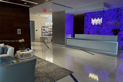 Condominio en venta en Sunny Isles Beach, Florida, 3 dormitorios, 175.77 m2 № 2013148 - foto 30