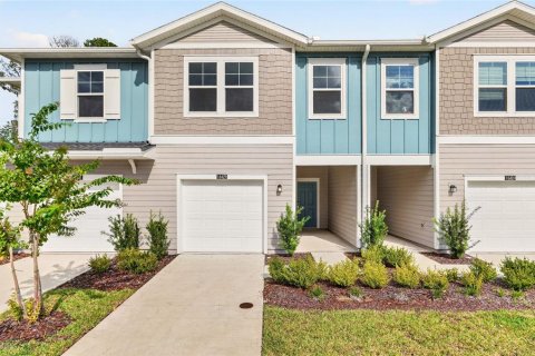 Townhouse in Alachua, Florida 3 bedrooms, 154.5 sq.m. № 2349593