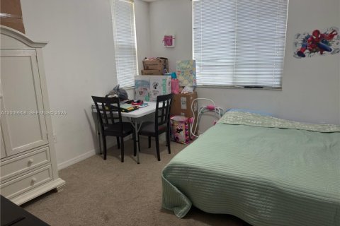 Condominio en venta en Pembroke Pines, Florida, 3 dormitorios, 98.29 m2 № 2073010 - foto 13