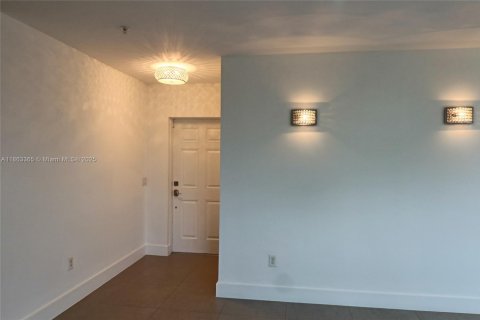 Condominio en venta en Dania Beach, Florida, 3 dormitorios, 121.33 m2 № 1890384 - foto 7