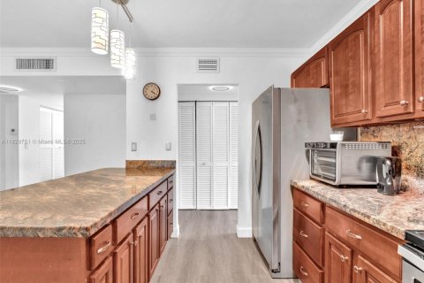 Condominio en venta en Aventura, Florida, 3 dormitorios, 128.21 m2 № 1980522 - foto 9