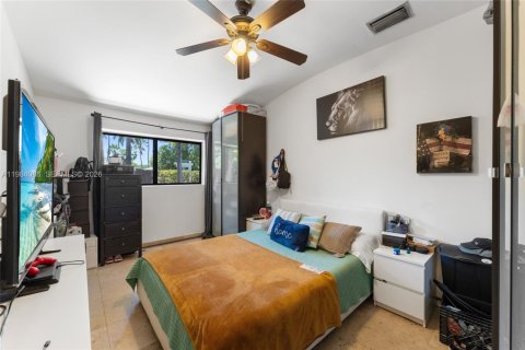 Купить виллу или дом в Майами-Бич, Флорида 4 спальни, 167.5м2, № 2048485 - фото 7