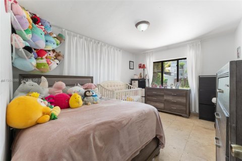 Купить виллу или дом в Майами-Бич, Флорида 4 спальни, 167.5м2, № 2048485 - фото 26