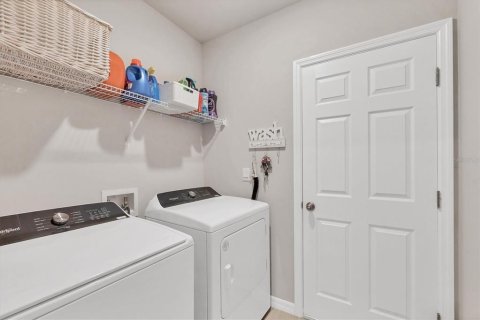 House in North Port, Florida 3 bedrooms, 162.39 sq.m. № 1907440 - photo 26