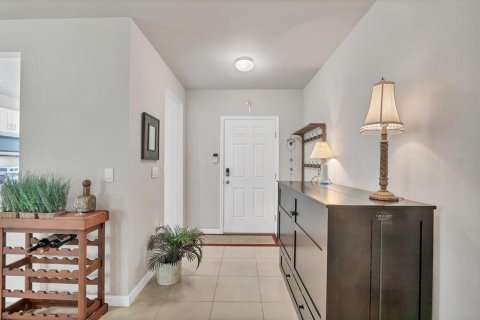 House in North Port, Florida 3 bedrooms, 162.39 sq.m. № 1907440 - photo 5