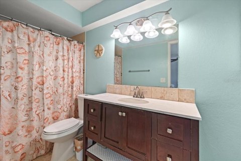 Condo in Clearwater, Florida, 2 bedrooms  № 1758450 - photo 23