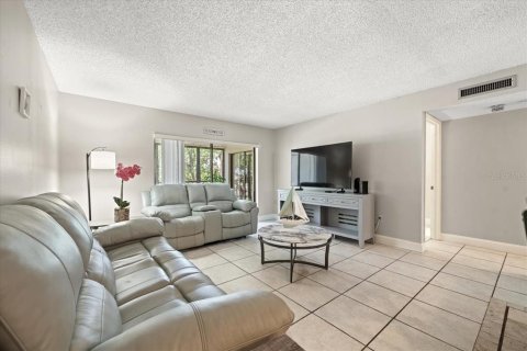 Condo in Clearwater, Florida, 2 bedrooms  № 1758450 - photo 15
