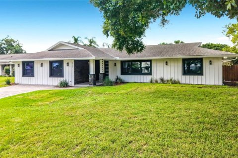 Villa ou maison à vendre à Orlando, Floride: 5 chambres, 231.33 m2 № 2419809 - photo 2