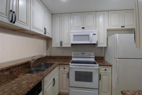 Condo in Boca Raton, Florida, 3 bedrooms № 2265819 - photo 3