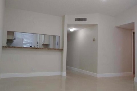 Condo in Boca Raton, Florida, 3 bedrooms № 2265819 - photo 5