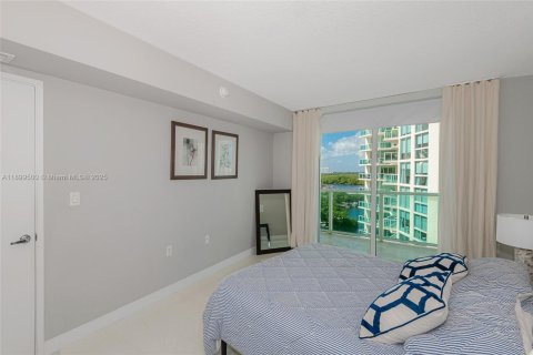 Condo in Sunny Isles Beach, Florida, 3 bedrooms  № 1952471 - photo 19