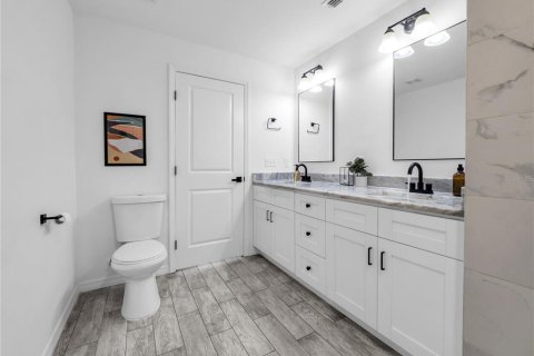 Casa en venta en Tampa, Florida, 4 dormitorios, 132.48 m2 № 2383323 - foto 16