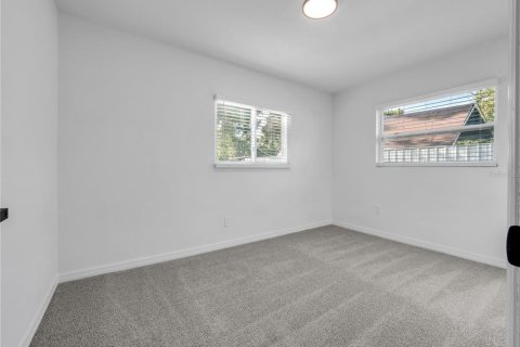 Casa en venta en Tampa, Florida, 4 dormitorios, 132.48 m2 № 2383323 - foto 21