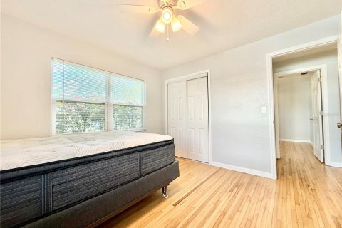 Casa en alquiler en DeLand, Florida, 4 dormitorios, 127.46 m2 № 1912137 - foto 22