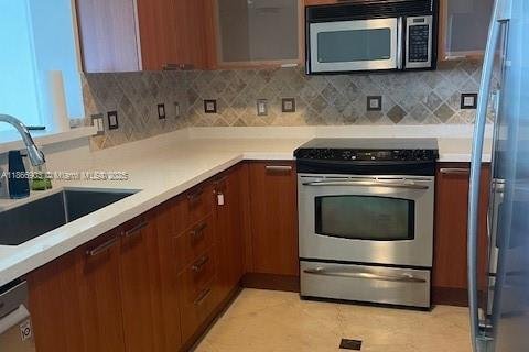 Снять в аренду кондоминиум в Санни-Айлс-Бич, Флорида 2 спальни, 117.61м2, № 1897400 - фото 4