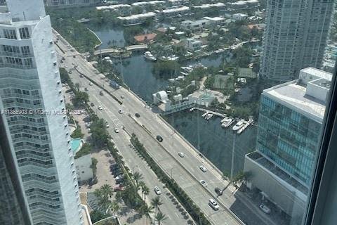 Снять в аренду кондоминиум в Санни-Айлс-Бич, Флорида 2 спальни, 117.61м2, № 1897400 - фото 17