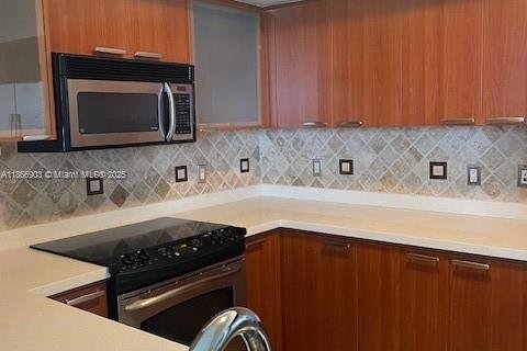 Снять в аренду кондоминиум в Санни-Айлс-Бич, Флорида 2 спальни, 117.61м2, № 1897400 - фото 2