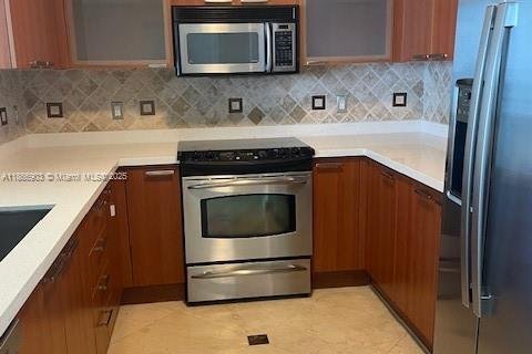 Снять в аренду кондоминиум в Санни-Айлс-Бич, Флорида 2 спальни, 117.61м2, № 1897400 - фото 3