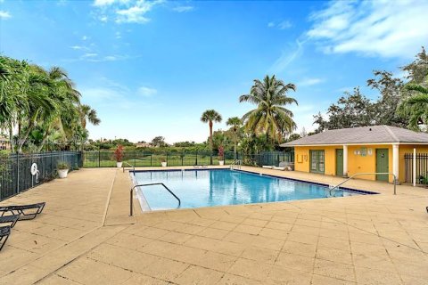 Снять в аренду кондоминиум в Бойнтон-Бич, Флорида 1 спальня, 65.4м2, № 2030756 - фото 18