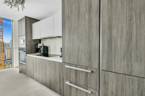 Condo in Miami, Florida, 3 bedrooms  № 2025918 - photo 23