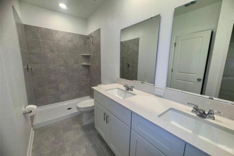 Casa en alquiler en Kissimmee, Florida, 4 dormitorios, 196.02 m2 № 1879508 - foto 8