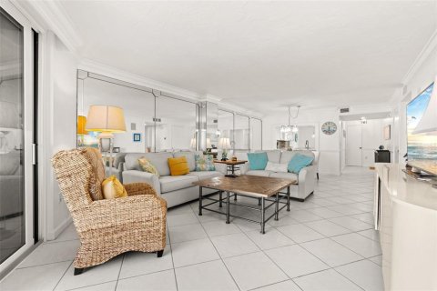 Copropriété à vendre à Sarasota, Floride: 2 chambres, 139.17 m2 № 2237579 - photo 26